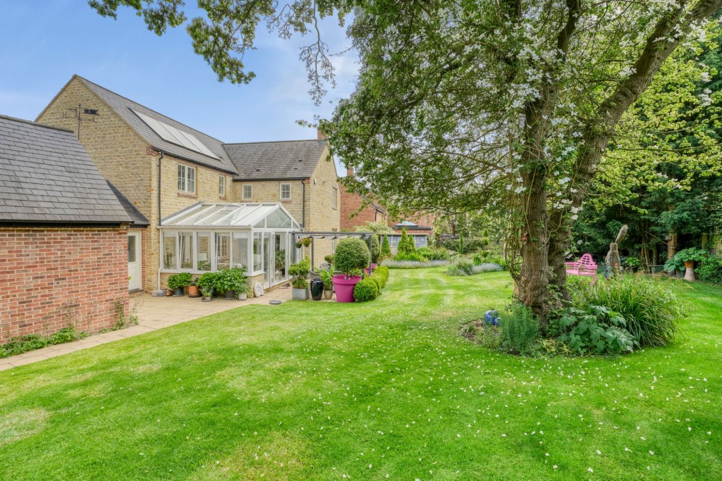 Image for Mansion Gardens, Potterspury, NN12