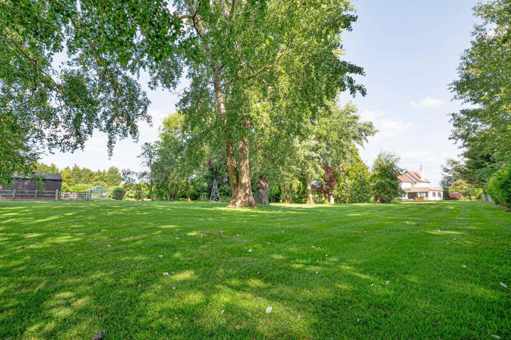 Image for Puttenham, Tring, HP23