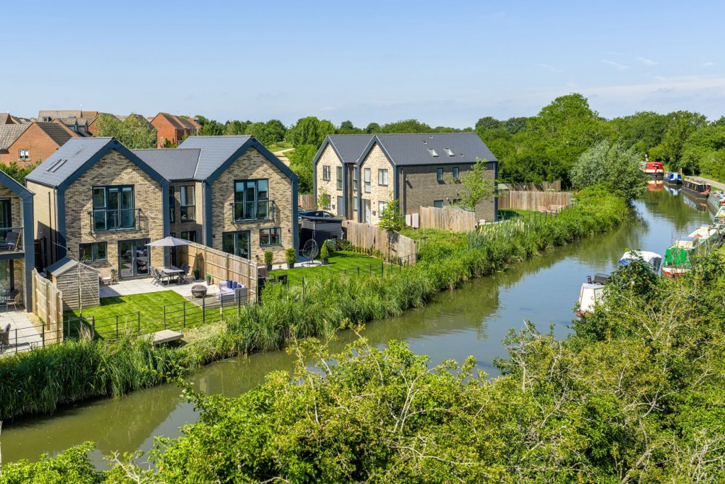 Image for Black Horse Lodge, Oakridge Park, MK14