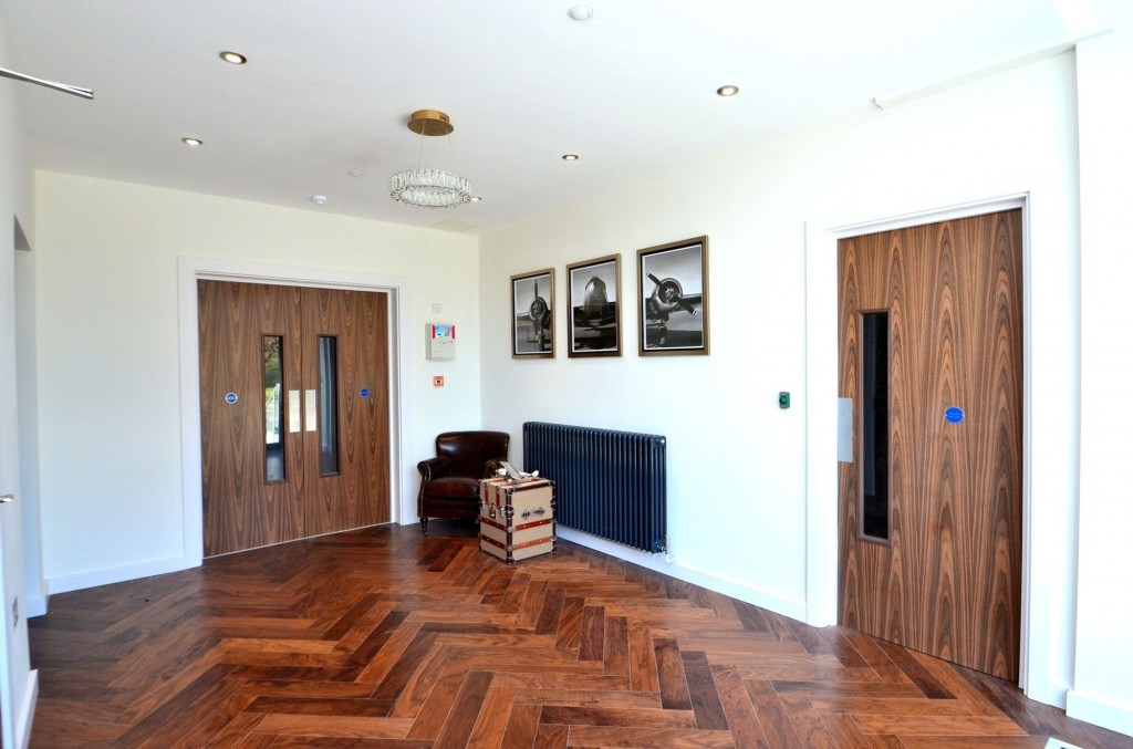 Image for South Row, Centro, MK9