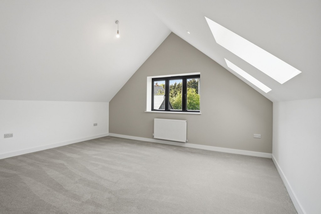 Image for Benthill Farm, London Road, MK18