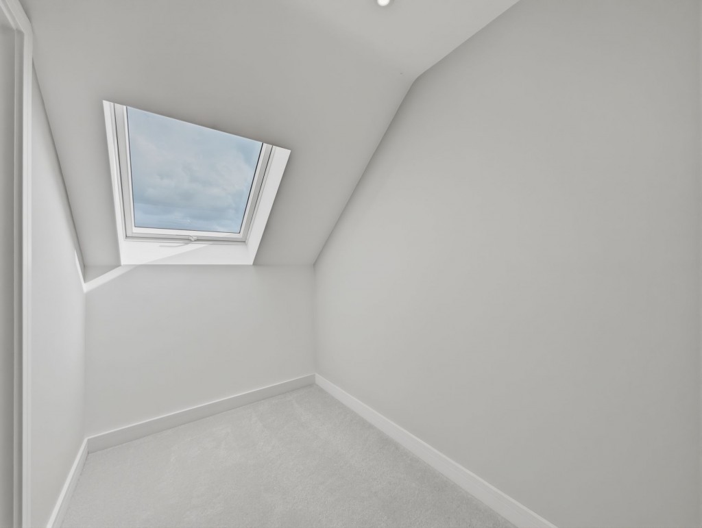 Image for Benthill Farm, London Road, MK18