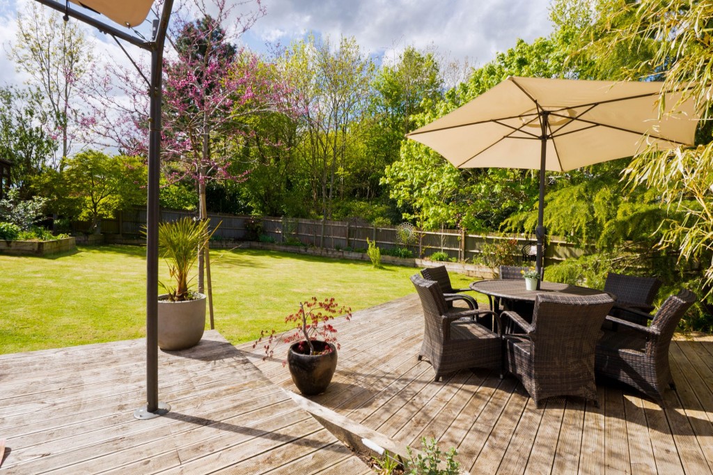 Image for Cloudberry, Walnut Tree, MK7