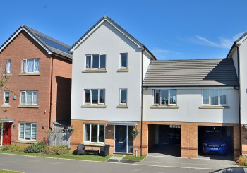 Chevry Close, Glebe Farm, MK17