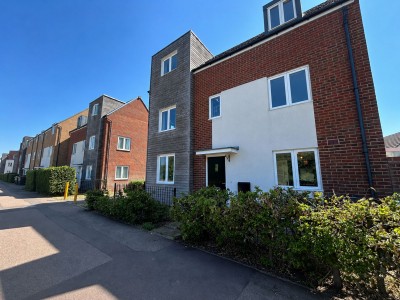 View full details for Newport Road, Broughton, MK10