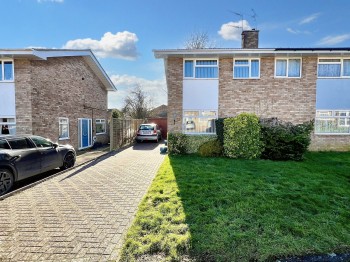 Willow Grove, Old Stratford, MK19