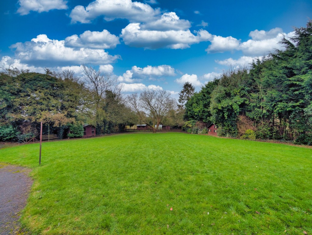 Image for Hayes Road, Deanshanger, MK19