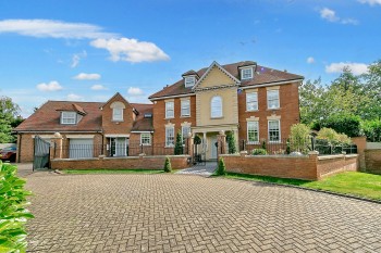 The Homestead, Shenley Church End, MK5