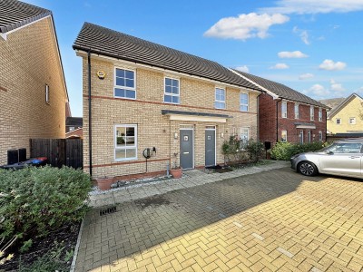 View full details for Cornelius Crescent, Fairfields, MK11