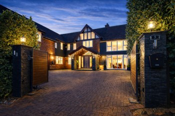 Toot Hill Close, Shenley Church End, MK5