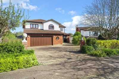 View full details for Chase Avenue, Walton Park, MK7