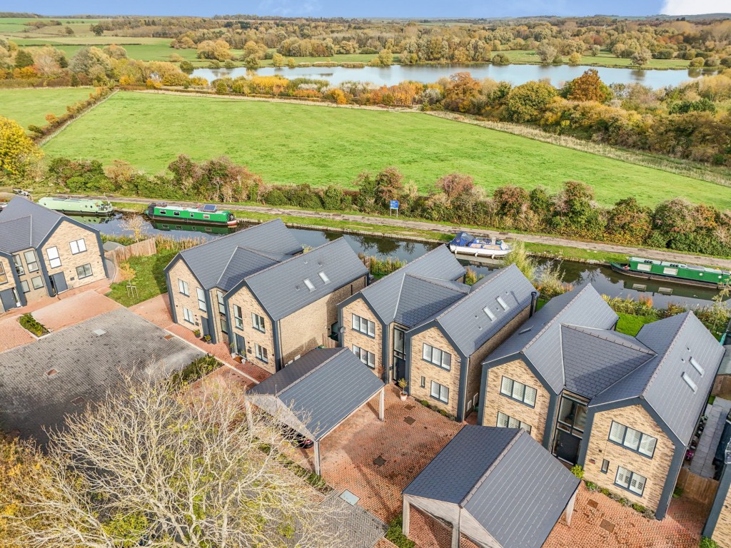 Image for Black Horse Lodge, Oakridge Park, MK14