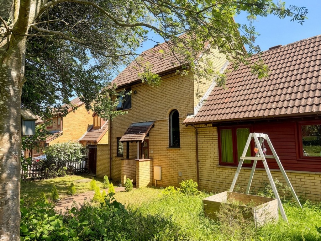 Image for Rockspray Grove, Walnut Tree, MK7