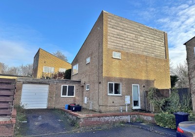 View full details for Ashfield, Stantonbury, MK14