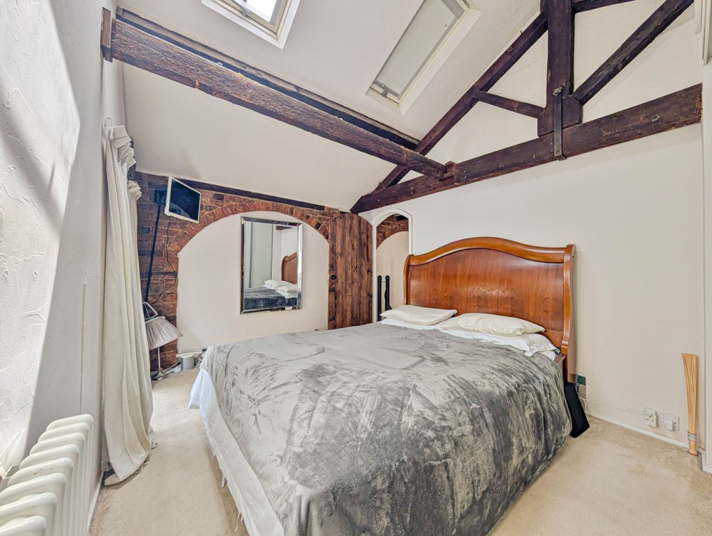 Image for High Street, Great Linford, MK14