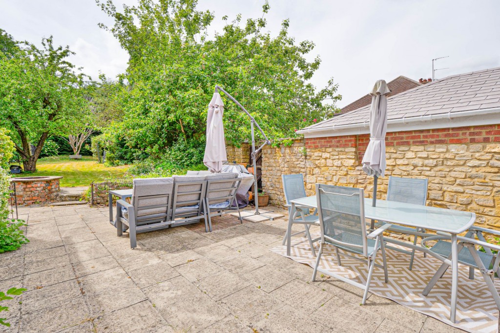 Image for High Street, Great Linford, MK14