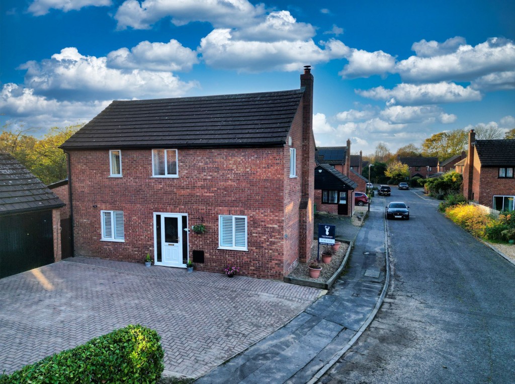 Image for Annes Grove, Great Linford, MK14