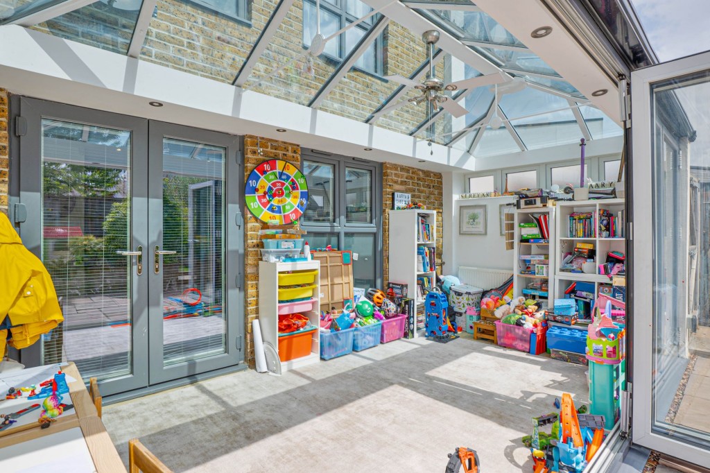Image for Laverde Walk, Oakgrove, MK10