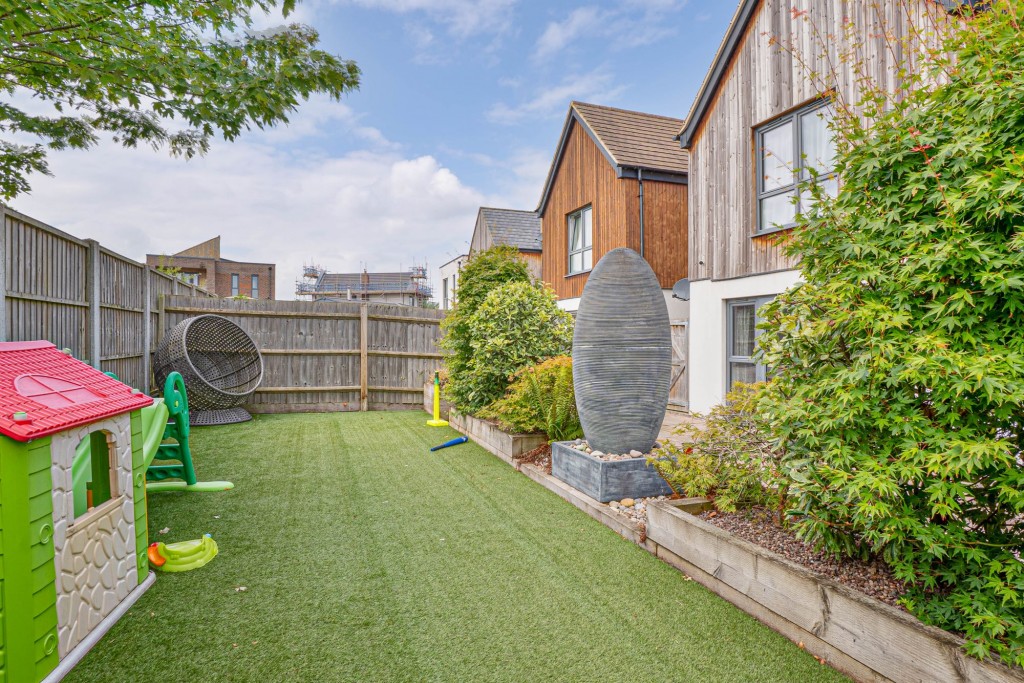 Image for Laverde Walk, Oakgrove, MK10