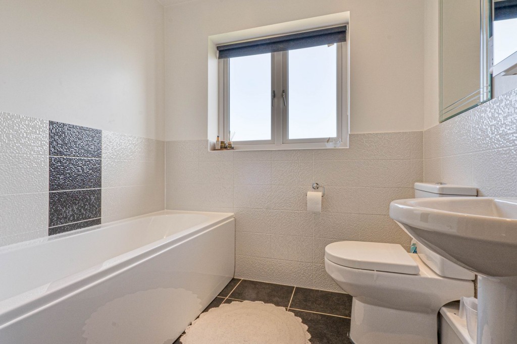 Image for Wreschner Close, Deanshanger, MK19