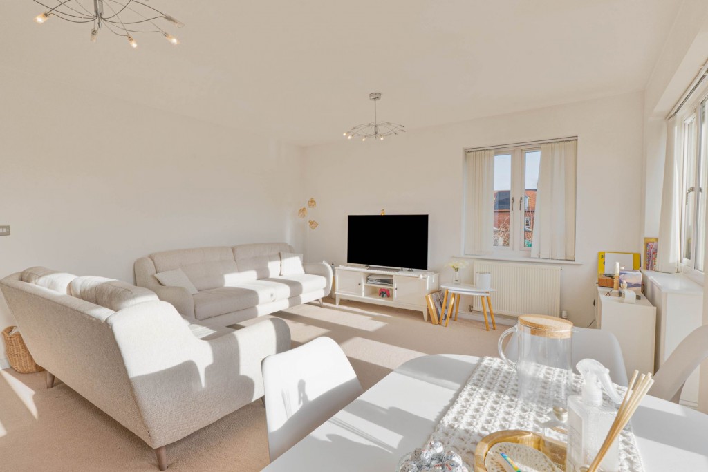 Image for Wreschner Close, Deanshanger, MK19