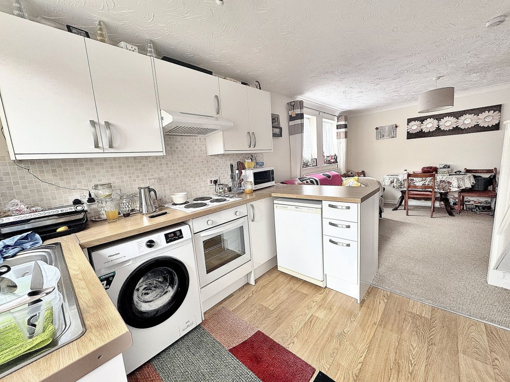 Image for Wallmead Gardens, Loughton, MK5