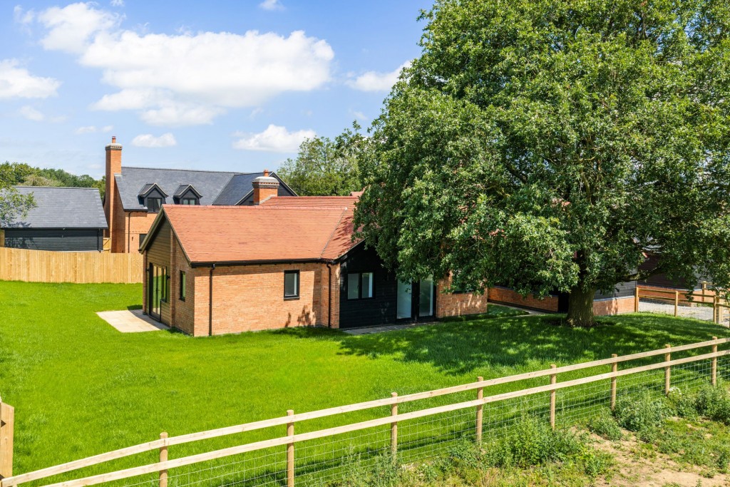 Image for Cow Lane, Gawcott, MK18