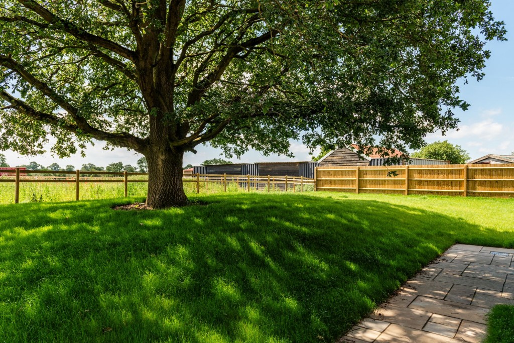 Image for Cow Lane, Gawcott, MK18