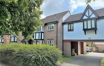 View full details for Lynmouth Crescent, Furzton, MK4
