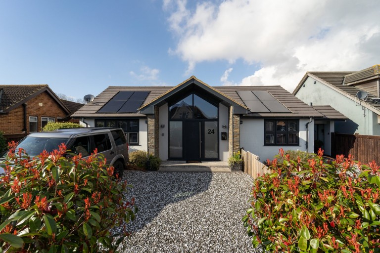Cowley Road, Lymington, Hampshire