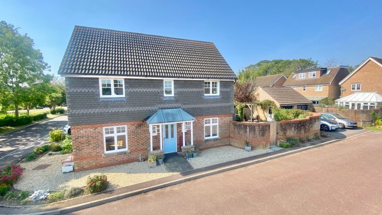 Paddock Gardens, Lymington, Hampshire