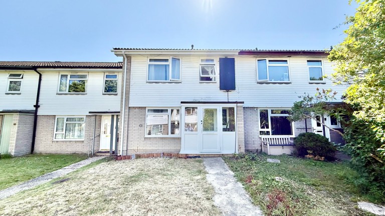 Solent Close, Lymington, Hampshire