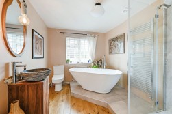 Woodfalls, Salisbury