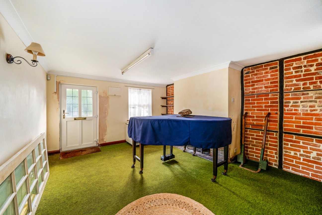 High Street, Lyndhurst, Hampshire