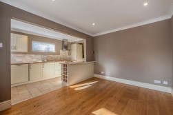 Queens Parade, Lyndhurst, Hampshire