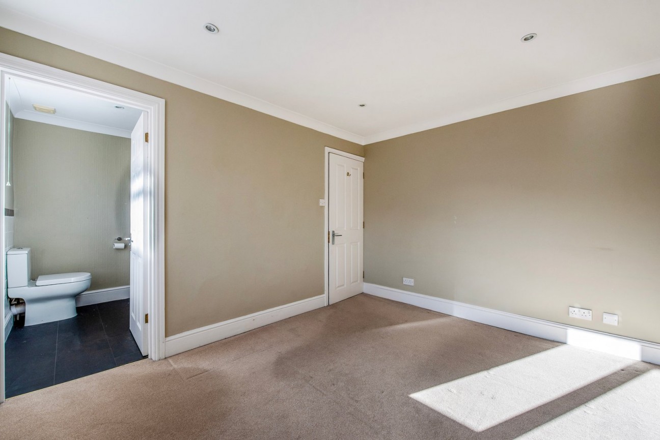 Queens Parade, Lyndhurst, Hampshire