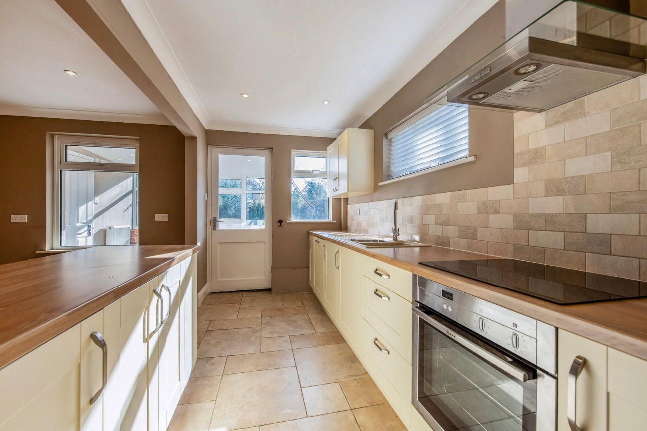 Queens Parade, Lyndhurst, Hampshire