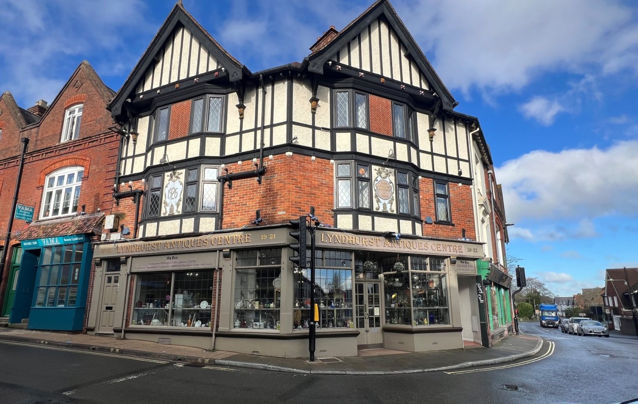 High Street, Lyndhurst, Hampshire