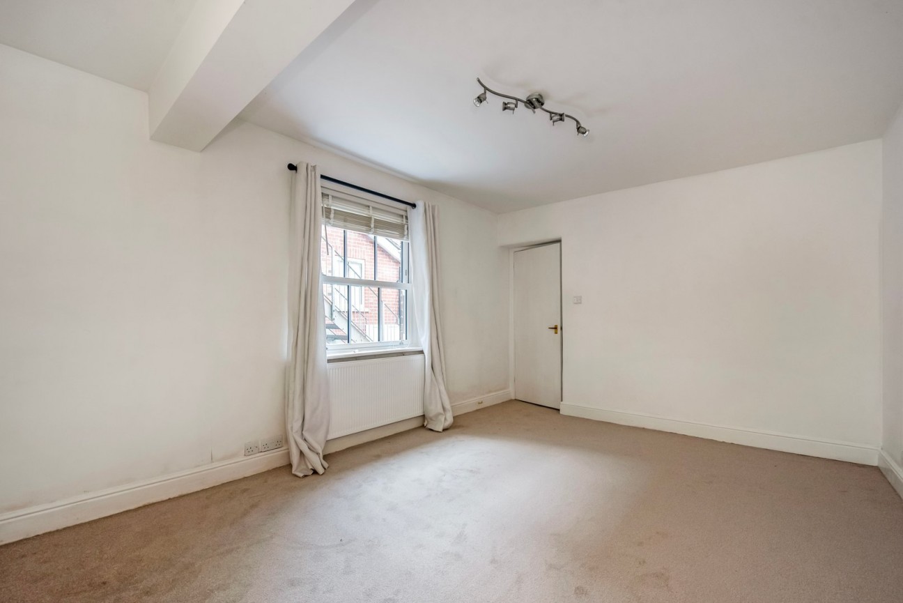 High Street, Lyndhurst, Hampshire