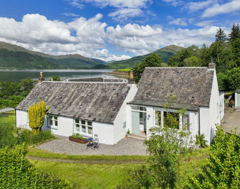 Cove, Helensburgh, G84