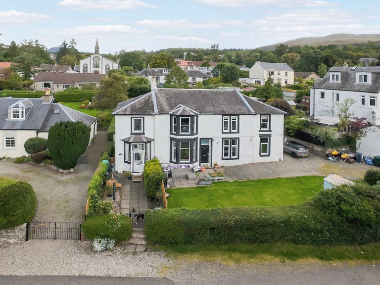 Garelochhead, Caerphilly, G84