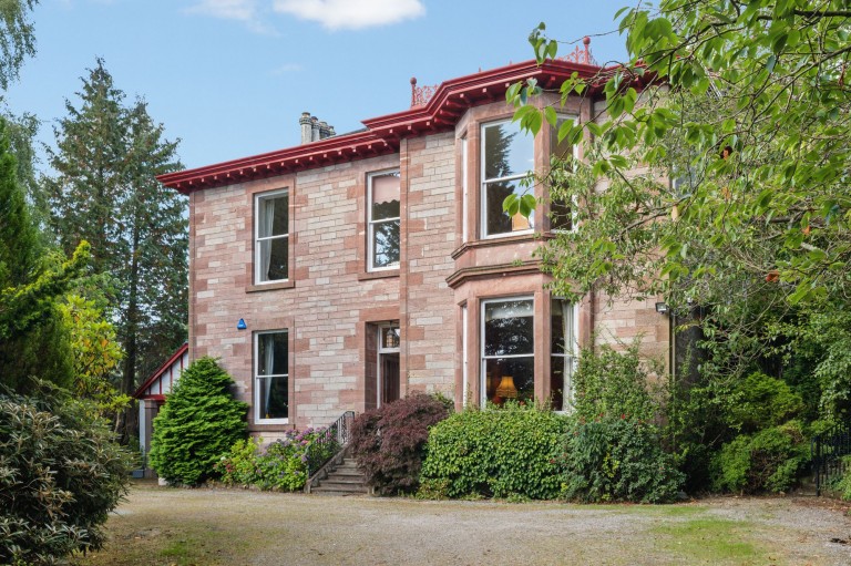 Stafford Street, Helensburgh, G84