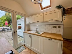 Pontllanfraith, Blackwood, NP12