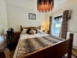 Pontllanfraith, Blackwood, NP12