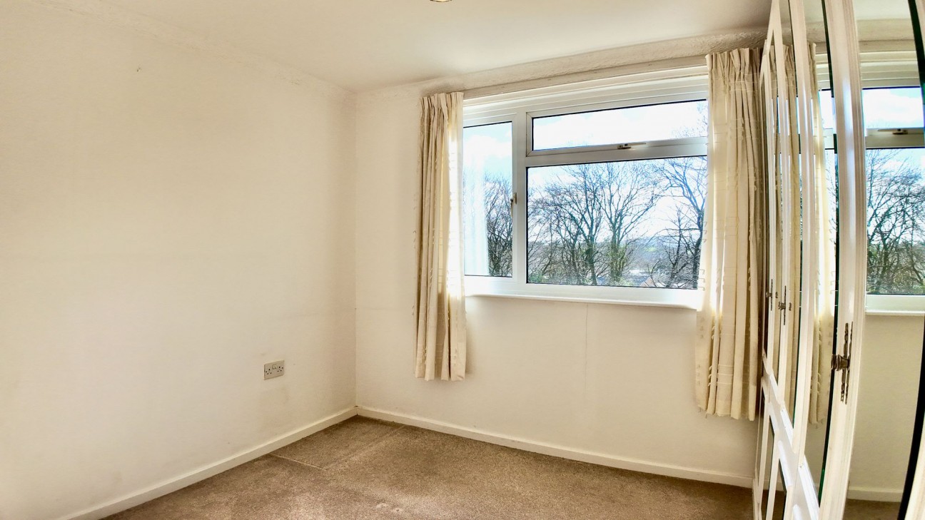 Solent Close, Pontllanfraith, NP12