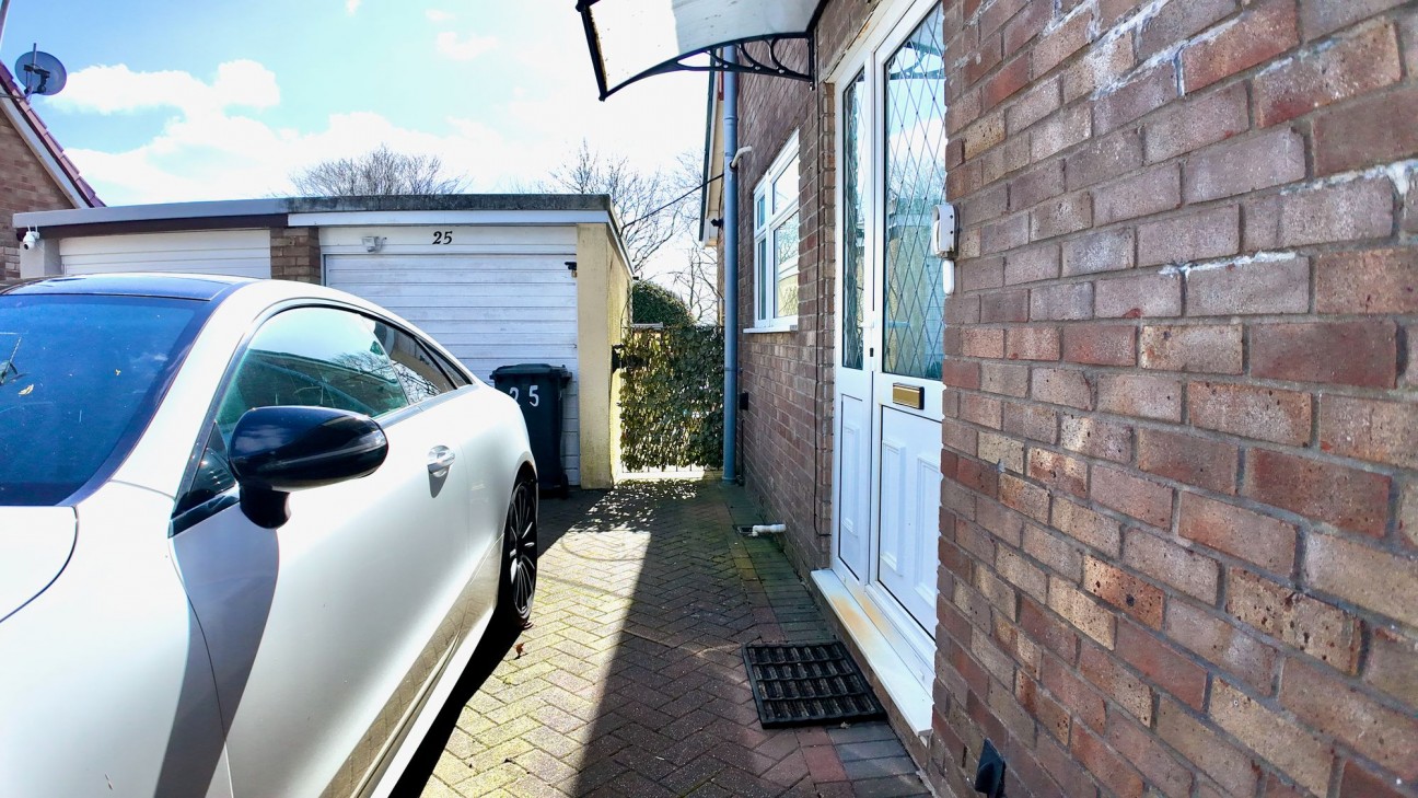Solent Close, Pontllanfraith, NP12