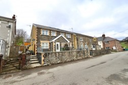 Manmoel, Blackwood, NP12