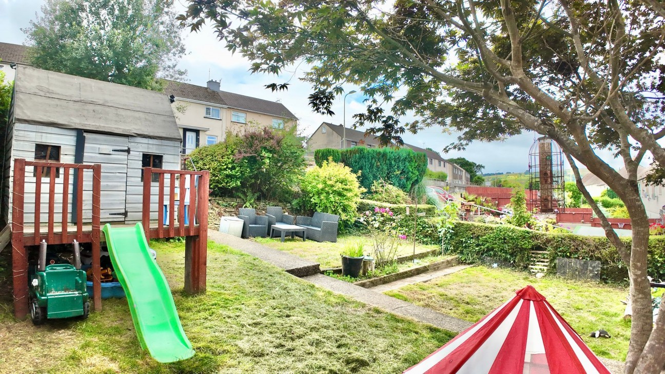 Park Road, Maesycwmmer, CF82