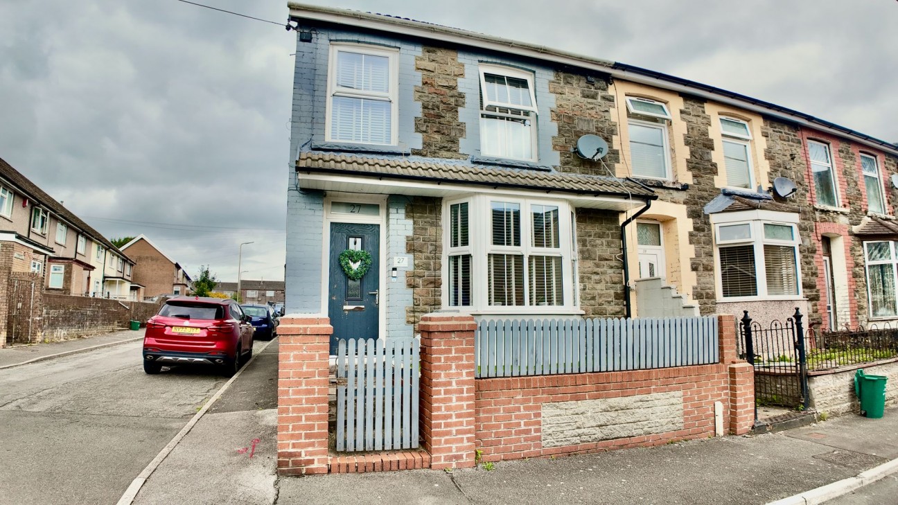 Elizabeth Street, Pentre, CF41