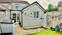 Elizabeth Street, Pentre, CF41